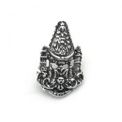 Rocío Ecija insignias gemelos pin