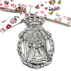Foto principal Medalla Virgen de los reyes corona plata