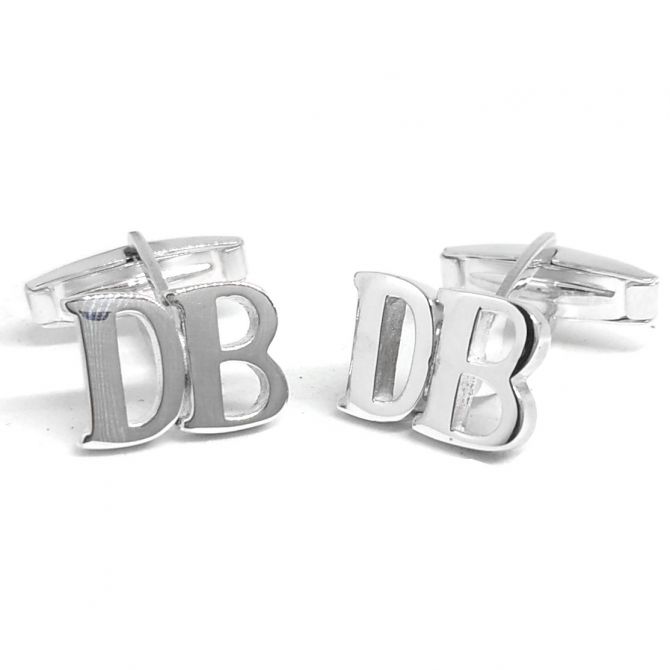 Gemelos de dos iniciales en plata