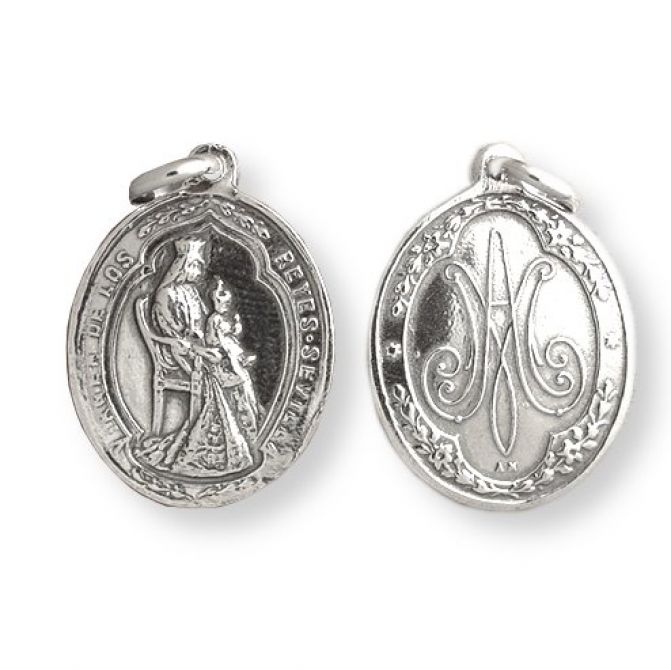 Medalla Virgen de los Reyes ovalada plata